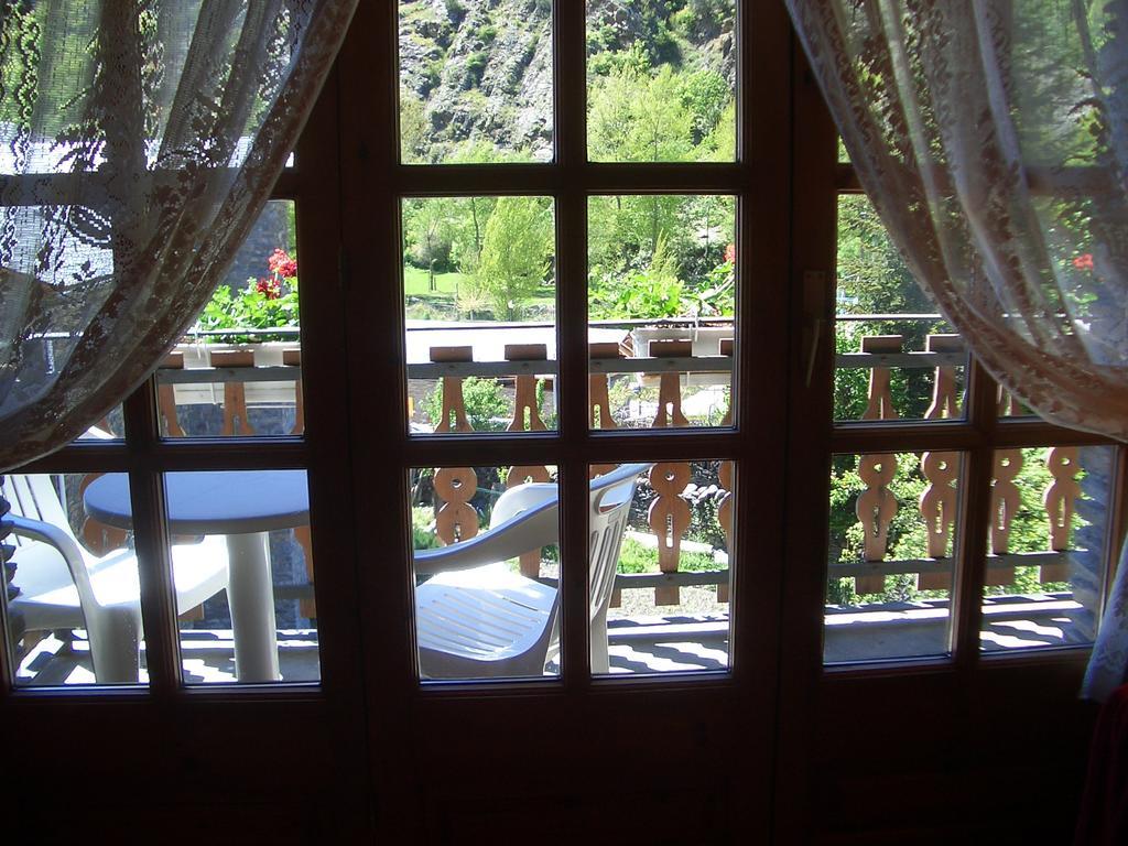 Apartaments Montana Alins Exterior foto